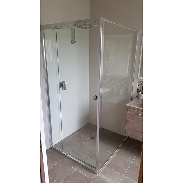 Framed Shower Screen - Image 8